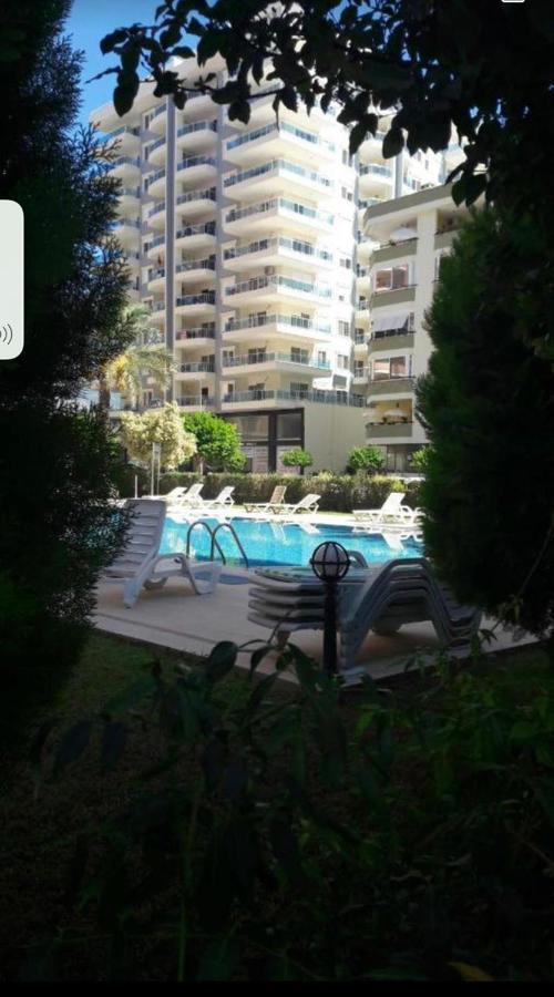 דירות Cozy Sea View Next To The Beach, In The Mid Of The Market, Saturday Bazar, Restaurants & Bars Etc, Alanya Mahmutlar! מראה חיצוני תמונה