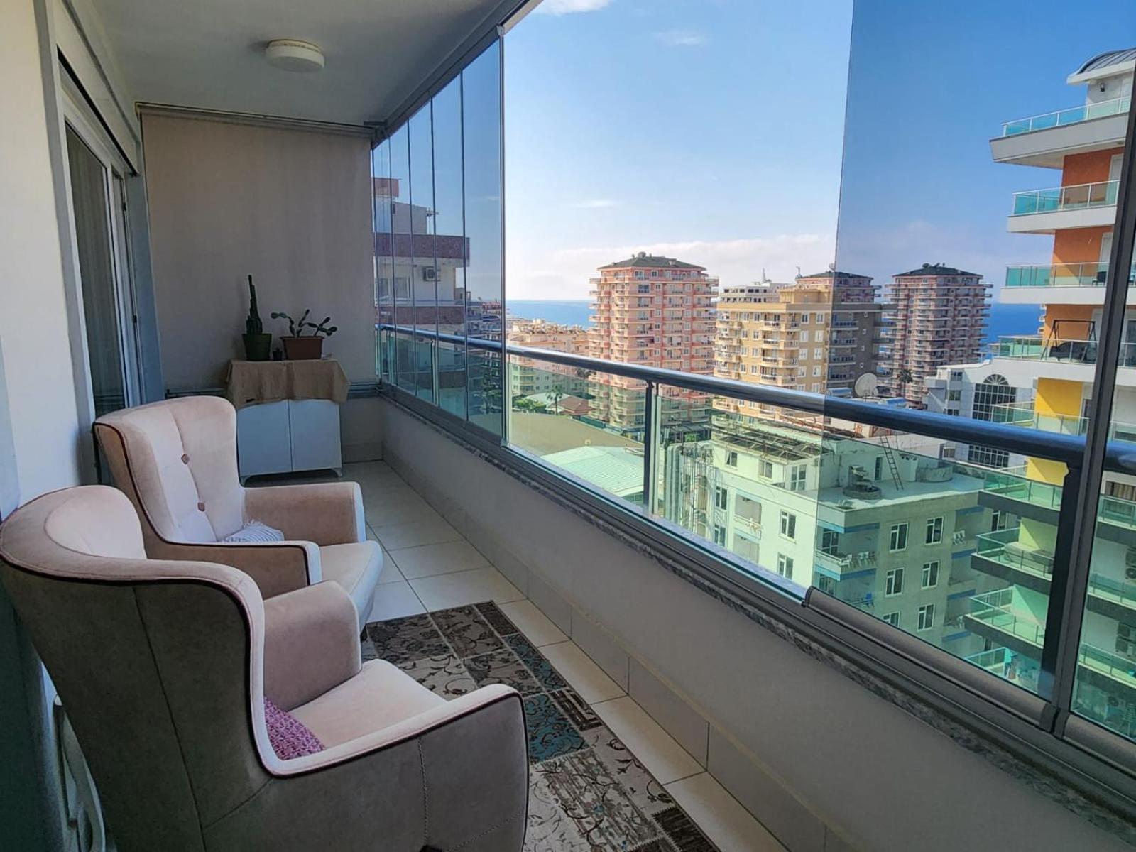 דירות Cozy Sea View Next To The Beach, In The Mid Of The Market, Saturday Bazar, Restaurants & Bars Etc, Alanya Mahmutlar! מראה חיצוני תמונה
