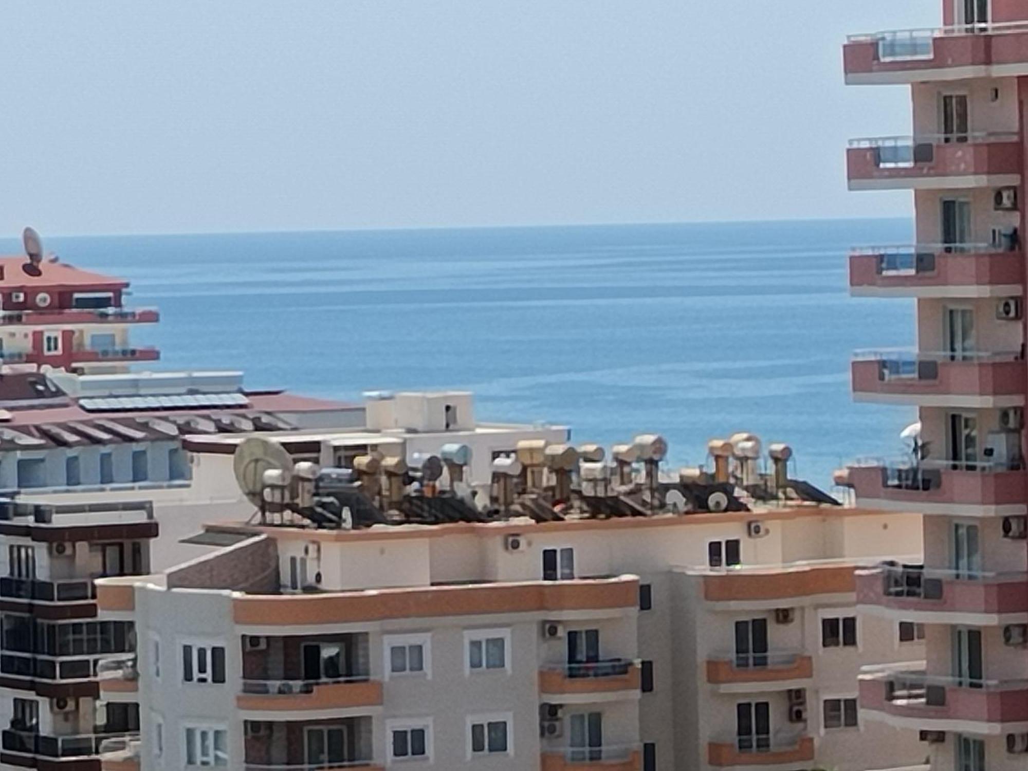 דירות Cozy Sea View Next To The Beach, In The Mid Of The Market, Saturday Bazar, Restaurants & Bars Etc, Alanya Mahmutlar! מראה חיצוני תמונה